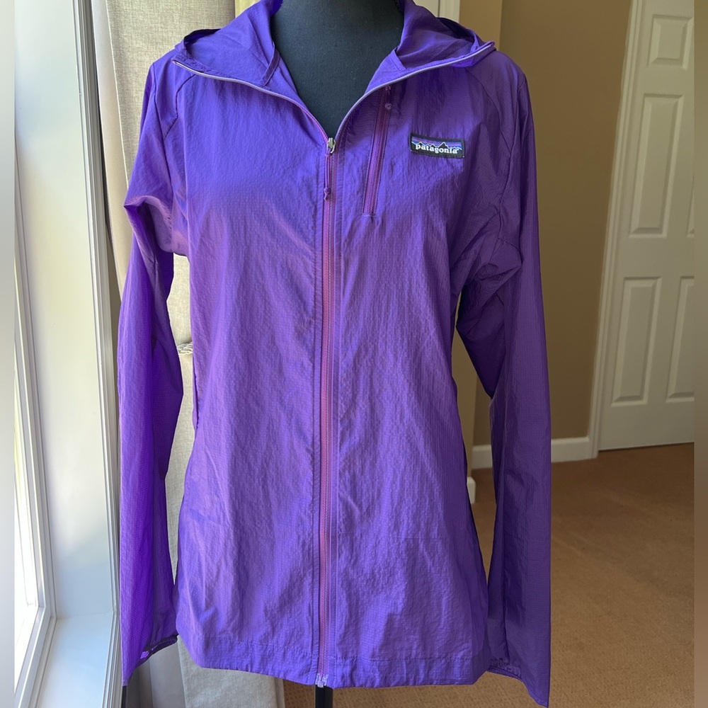 NWT Patagonia Medium Slim Fit Houdini Jacket - Purple
